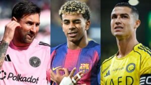 Messi en maillot rose de Miami, Lamine Yamal aux couleurs du Barça et Ronaldo en maillot jaune d'Al Nassr, présentant des stars internationales du football.
