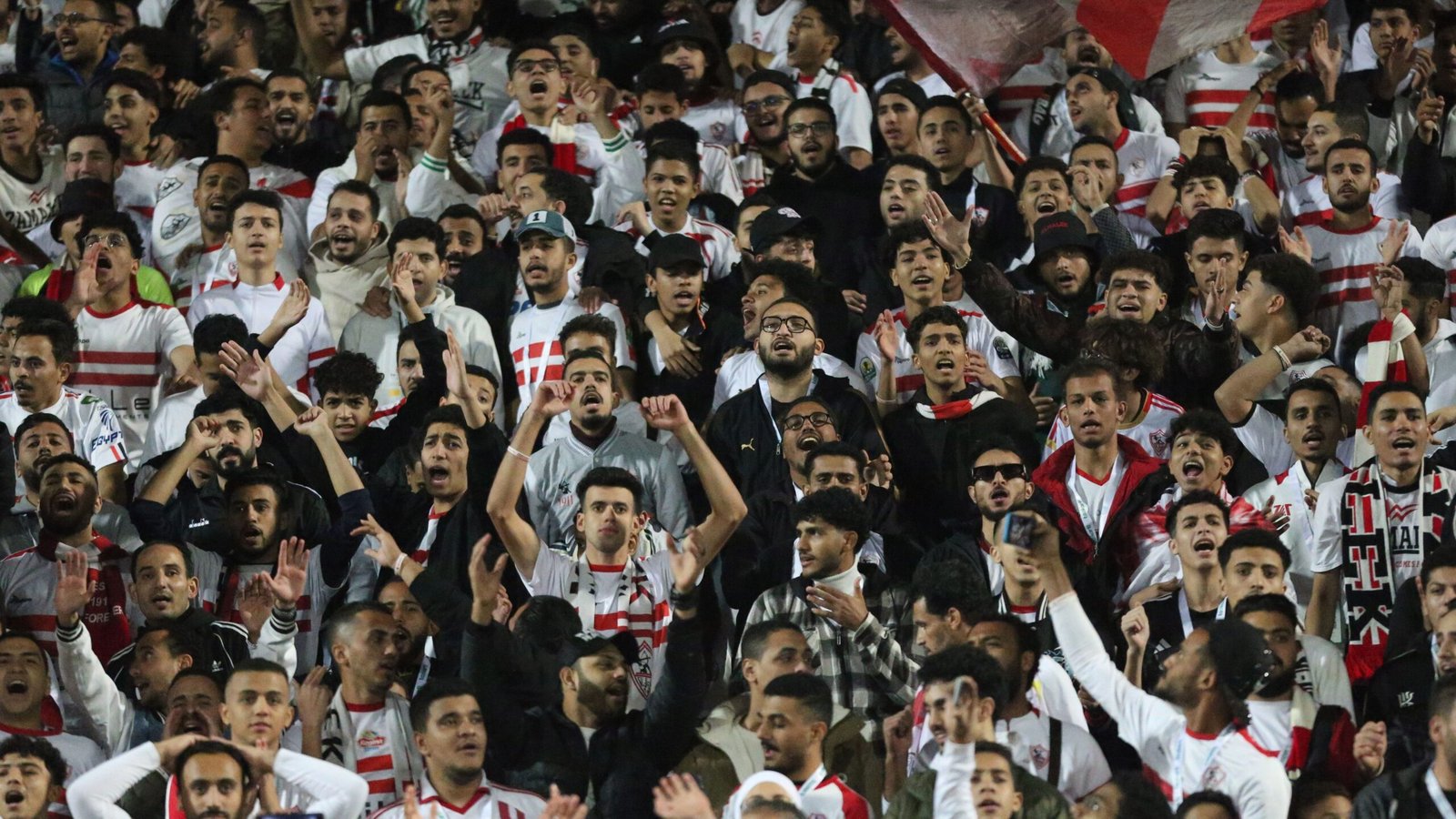 Zamalek struikelt tegen Enppi, wakkert de race in de Egyptische competitie aan