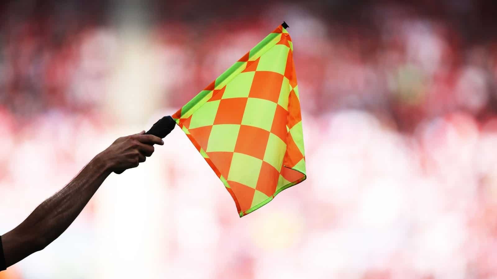 أول هدف خارج التسلل يُسجل بموجب قاعدة الشبه الآلي الجديدة