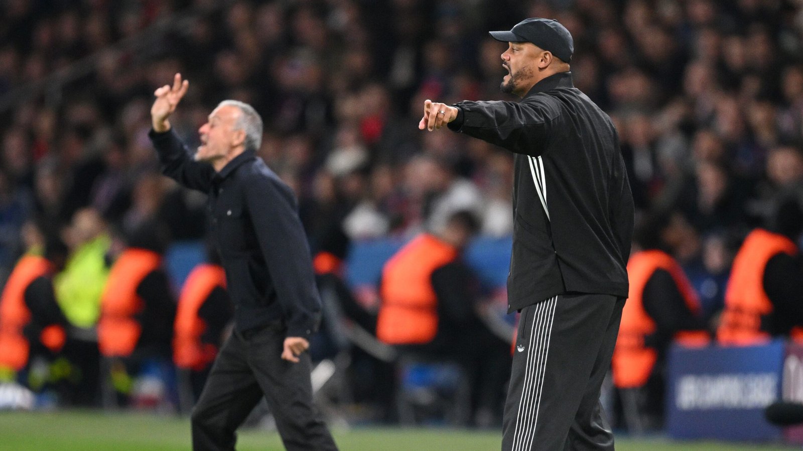 كومباني وإنريكي يتبادلان لحظة محرجة بعد مباراة متوترة