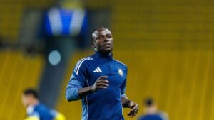 ساديو ماني يسجل هدفاً تاريخياً للنصر