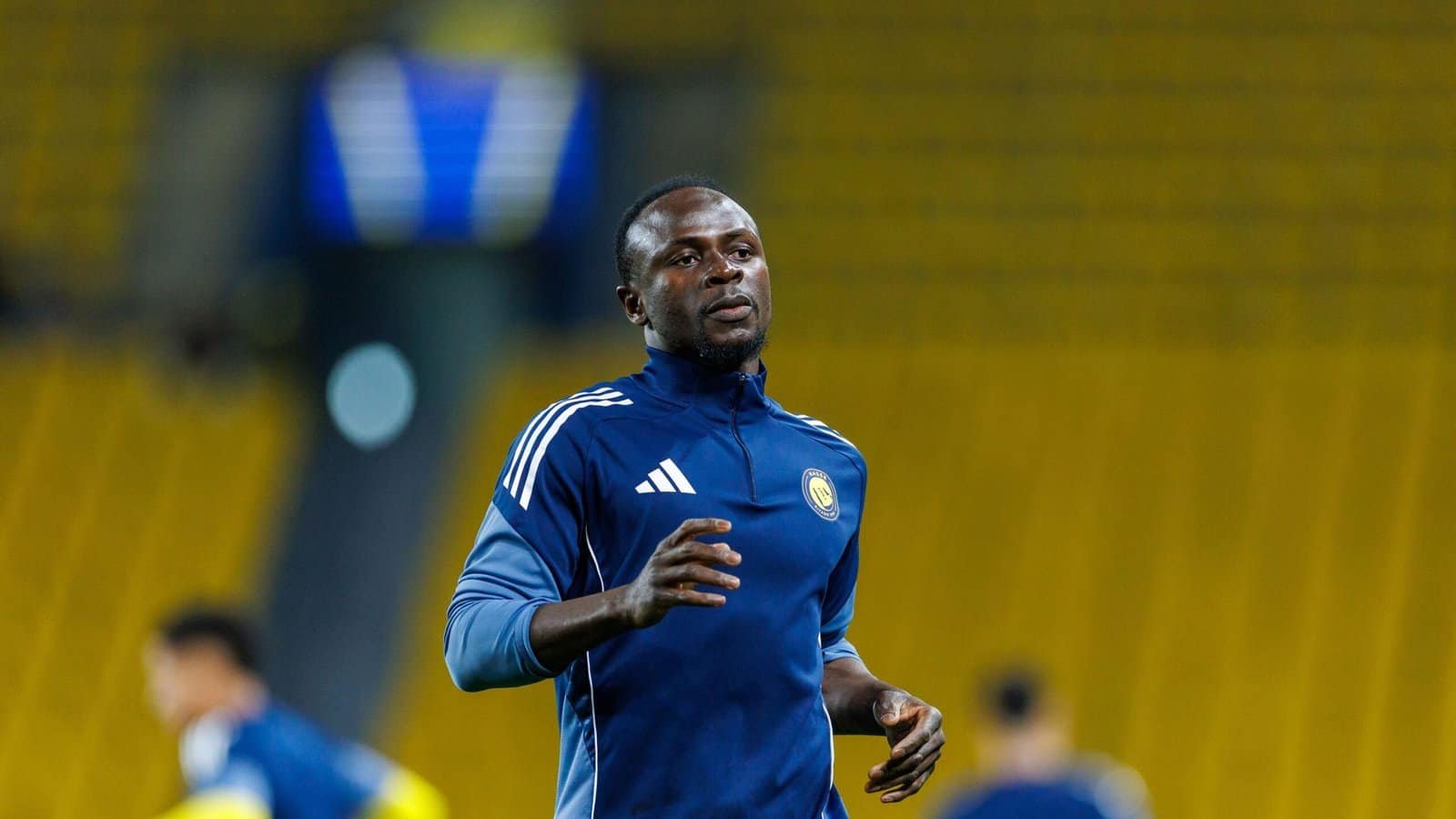 ساديو ماني يسجل هدفاً تاريخياً للنصر