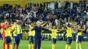 خيسوس يحتفل برقصة نادرة للقب مع جماهير النصر