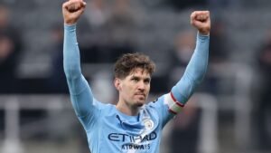 Stones verlaat Manchester City als een man, nadat hij als jongen arriveerde