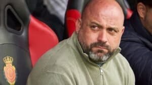 Espanyol-coach bekritiseert arbitrage voor Barcelona-derby