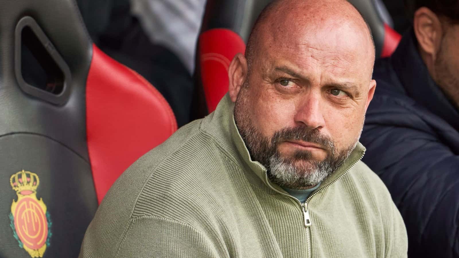 Espanyol-coach bekritiseert arbitrage voor Barcelona-derby