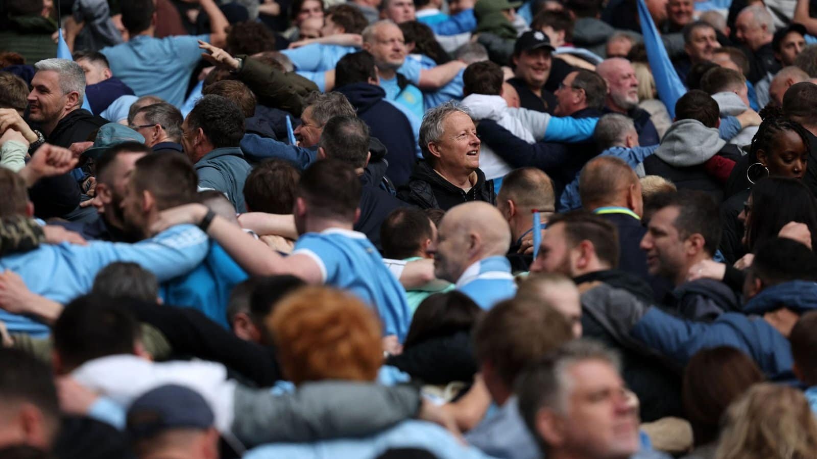 Manchester City-fan tart Arsenal-supporters uit