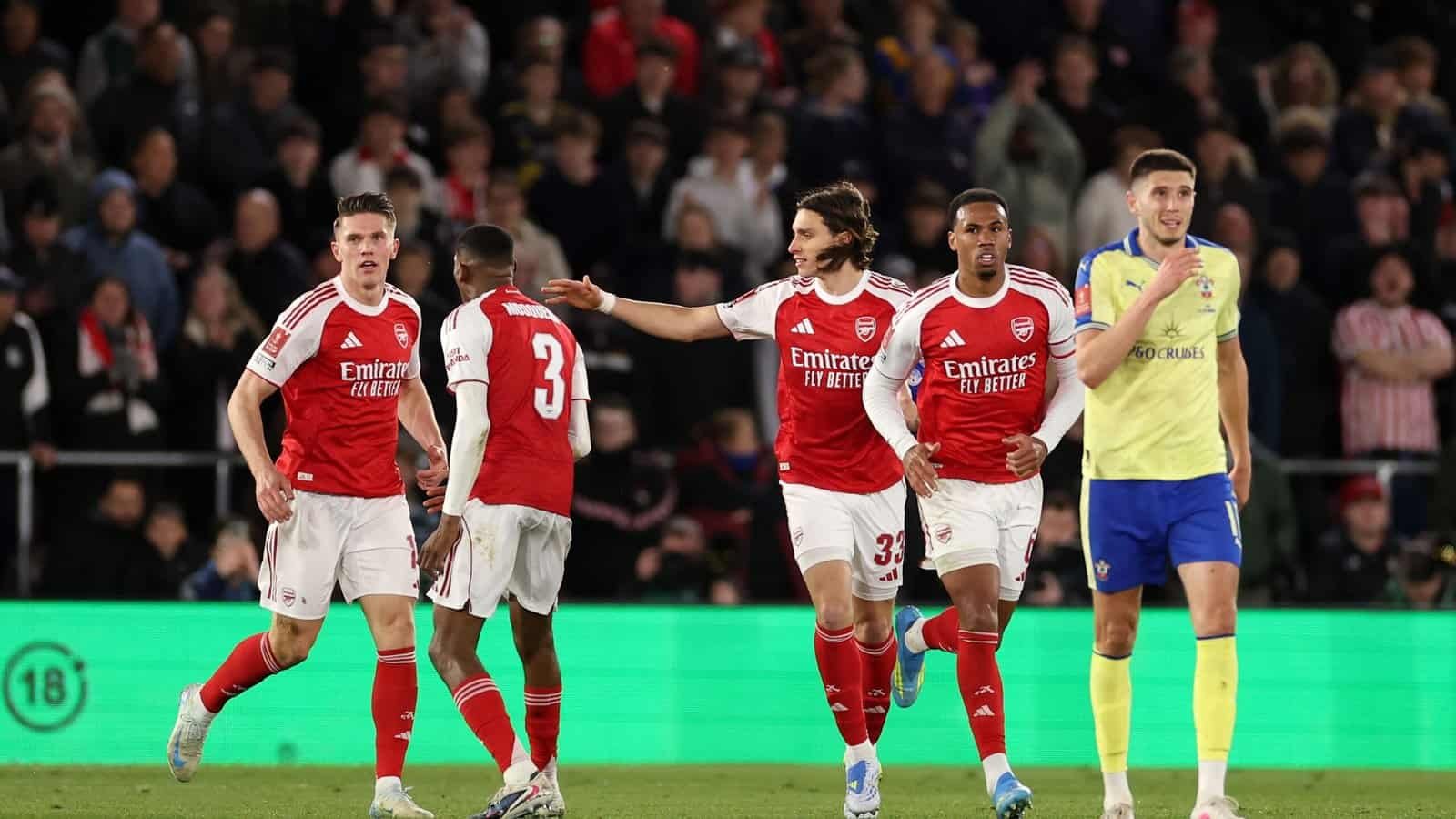 Arsenal star's injury shrouded in mystery