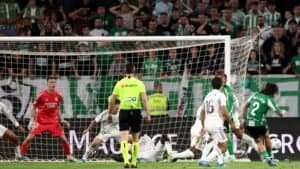 ريال مدريد تطارده أشباح المدرب الراحل، ويتوق إلى نهاية الموسم