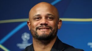 Verhaal van Mourinho over wasmand wordt voorwerp van spot voor Kompany