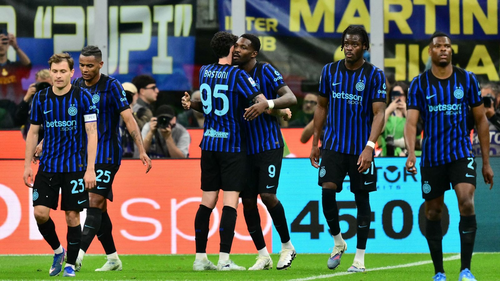 Inter Milan beats Parma to clinch Serie A title