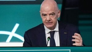 Infantino verzet zich officieel tegen verplaatsing van Iraanse wedstrijden uit de VS